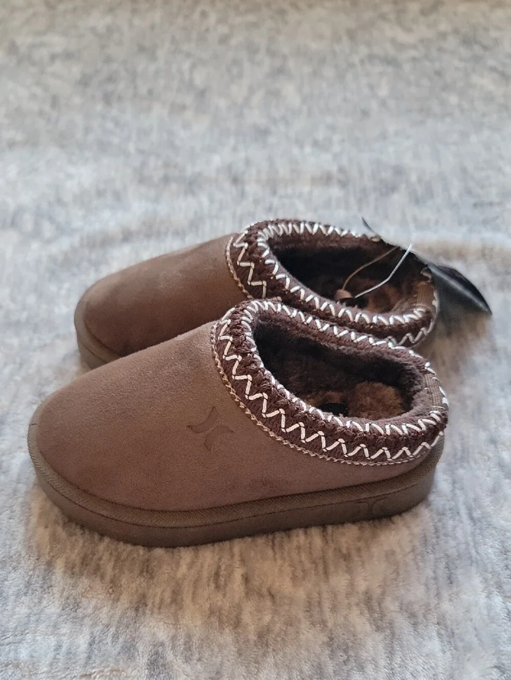 Hurley Toddler Brown Cozy Slip-Ons Size 8
